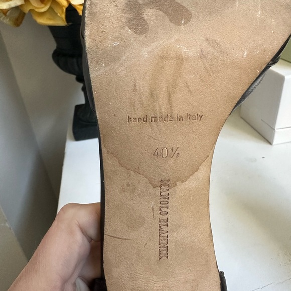 Manolo Blahnik brown heels. Gorgeous! - Picture 3 of 6